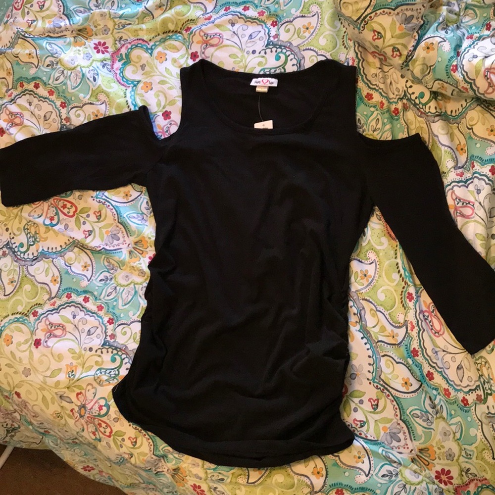 Long sleeve maternity shirt